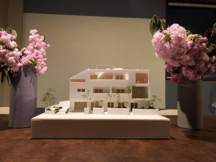 30441184_1324189651015933_654468862